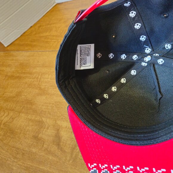 Super Mario Bros NWST Hat Cap - Picture 10 of 10
